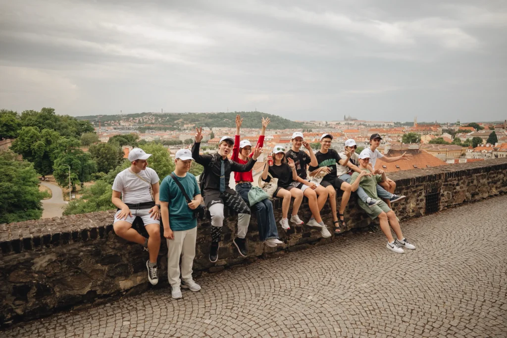 Мовний табір у Європі