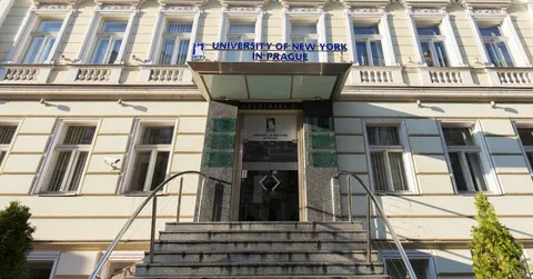 Nyu Yorkskiy universitet v Prage