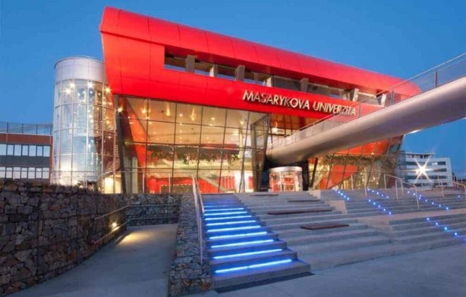 masarykov unyversytet brno