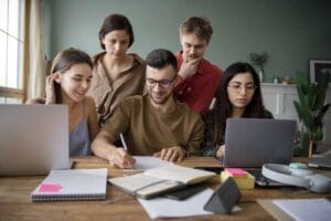 Программы 57 yazykovye kursy v chehii