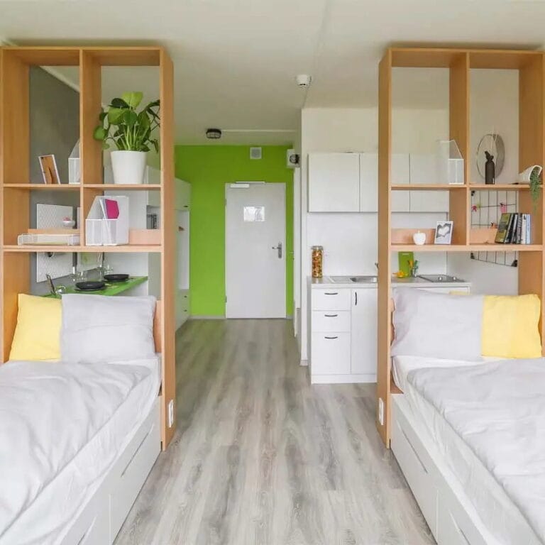 767b7176cdf978ab608a889418bdc752838fbeac